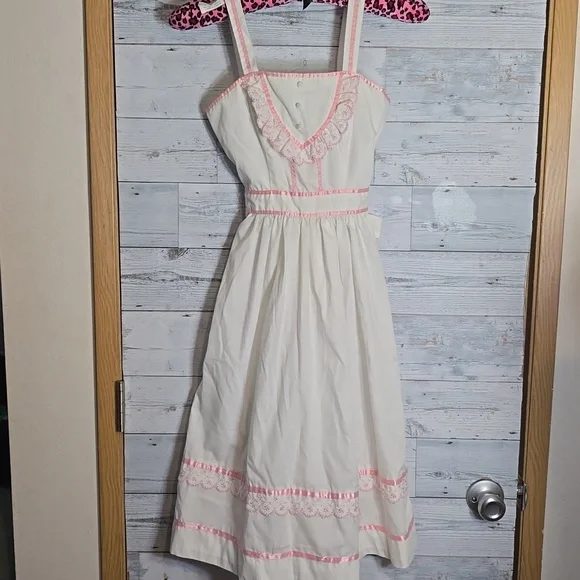 Vintage 1970's Candi Jones California White Pink Prairie Dress - Picture 1 of 11